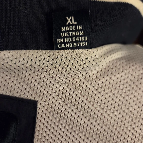 Jacket - Picture 3 of 7